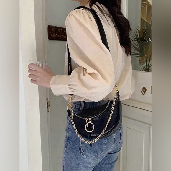 New Crossbody Bag, Fanny Pack - Picture 5 of 12